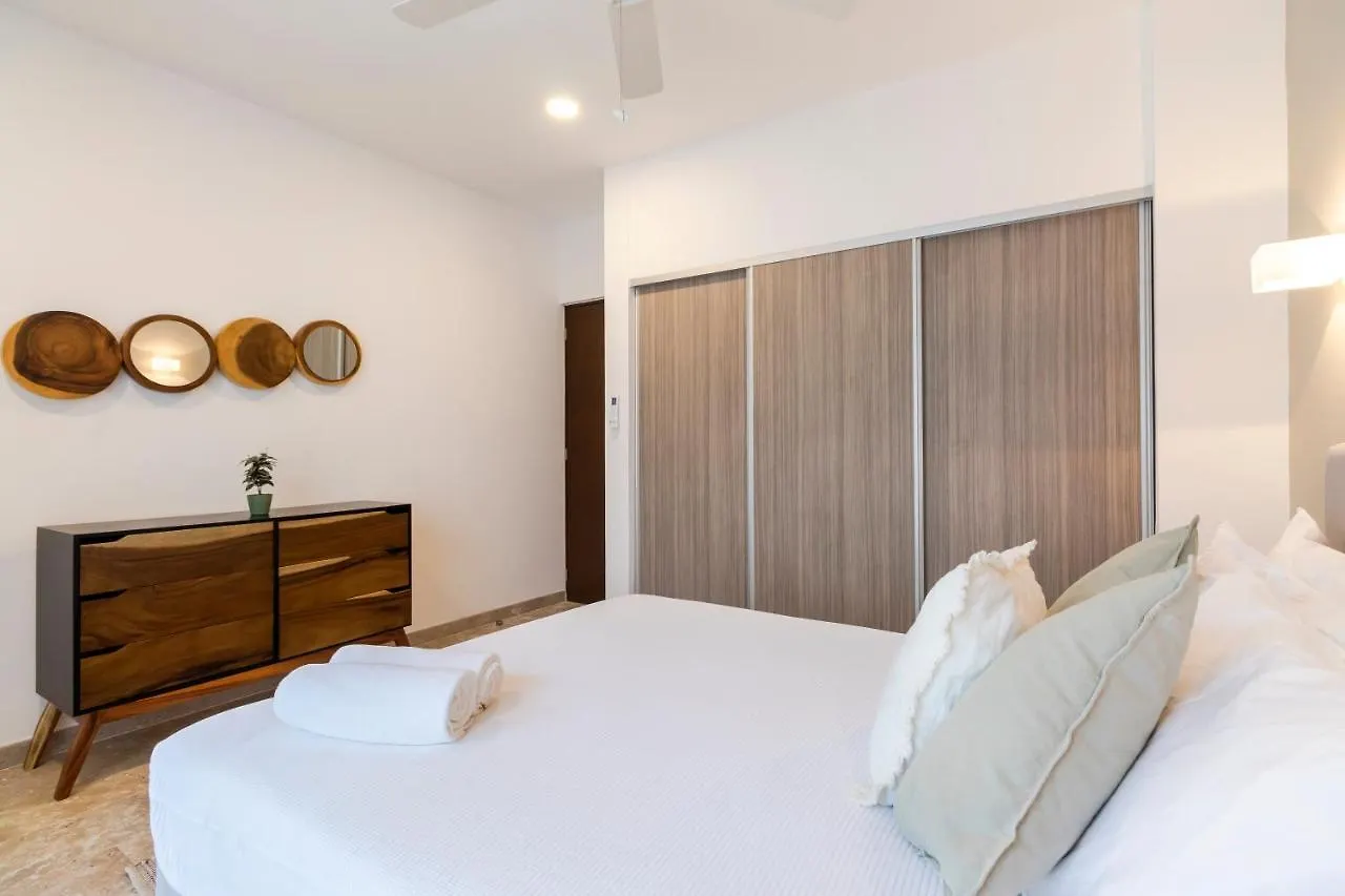 Luxurious And New 2 Bedroom Apartment With Private Jacuzzi Playa del Carmen Mexico